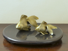 銅製金魚置物